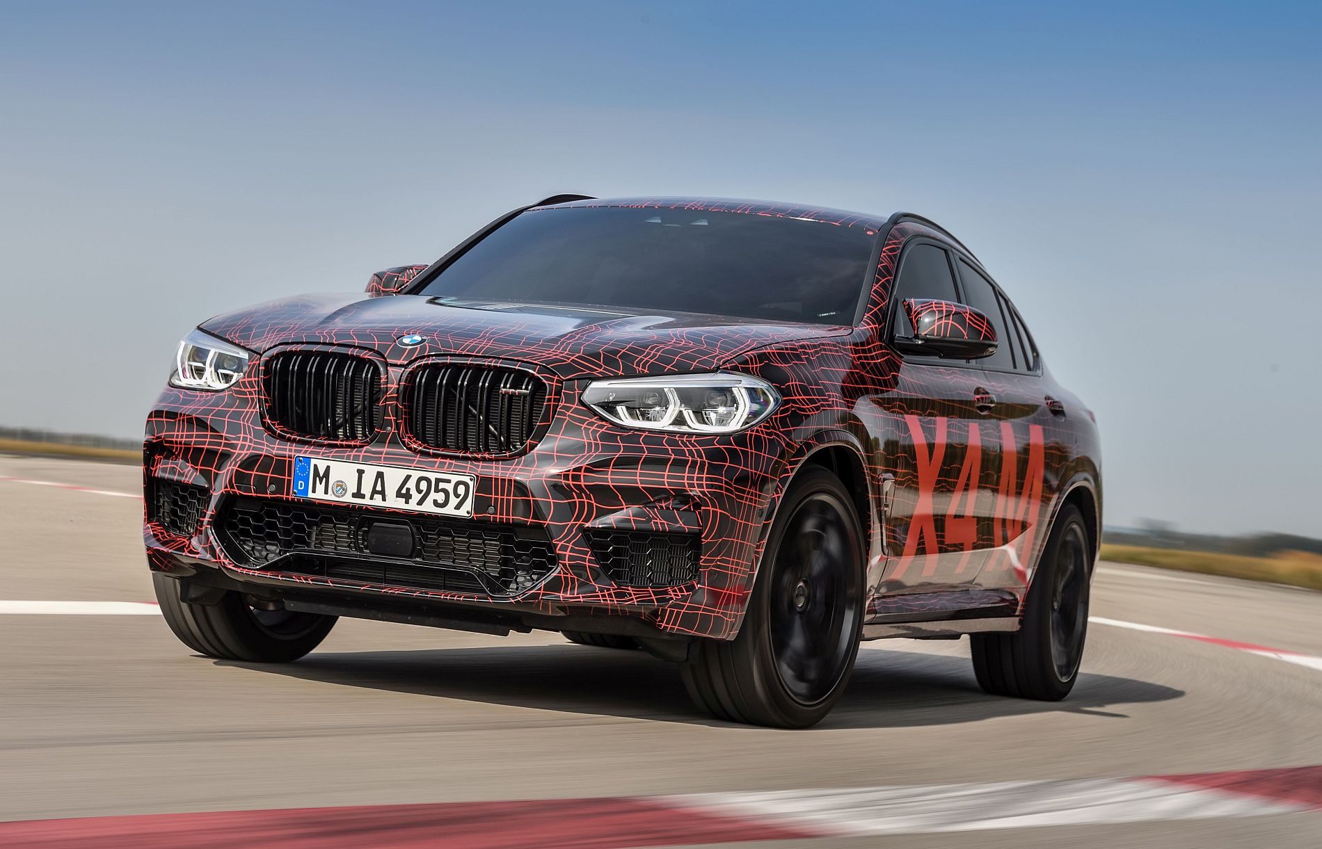 BMW X4 M_2018 Prototype (9)