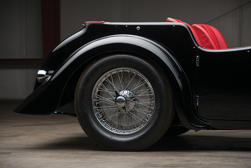 Bugatti-Type-57SC-Tourer_15