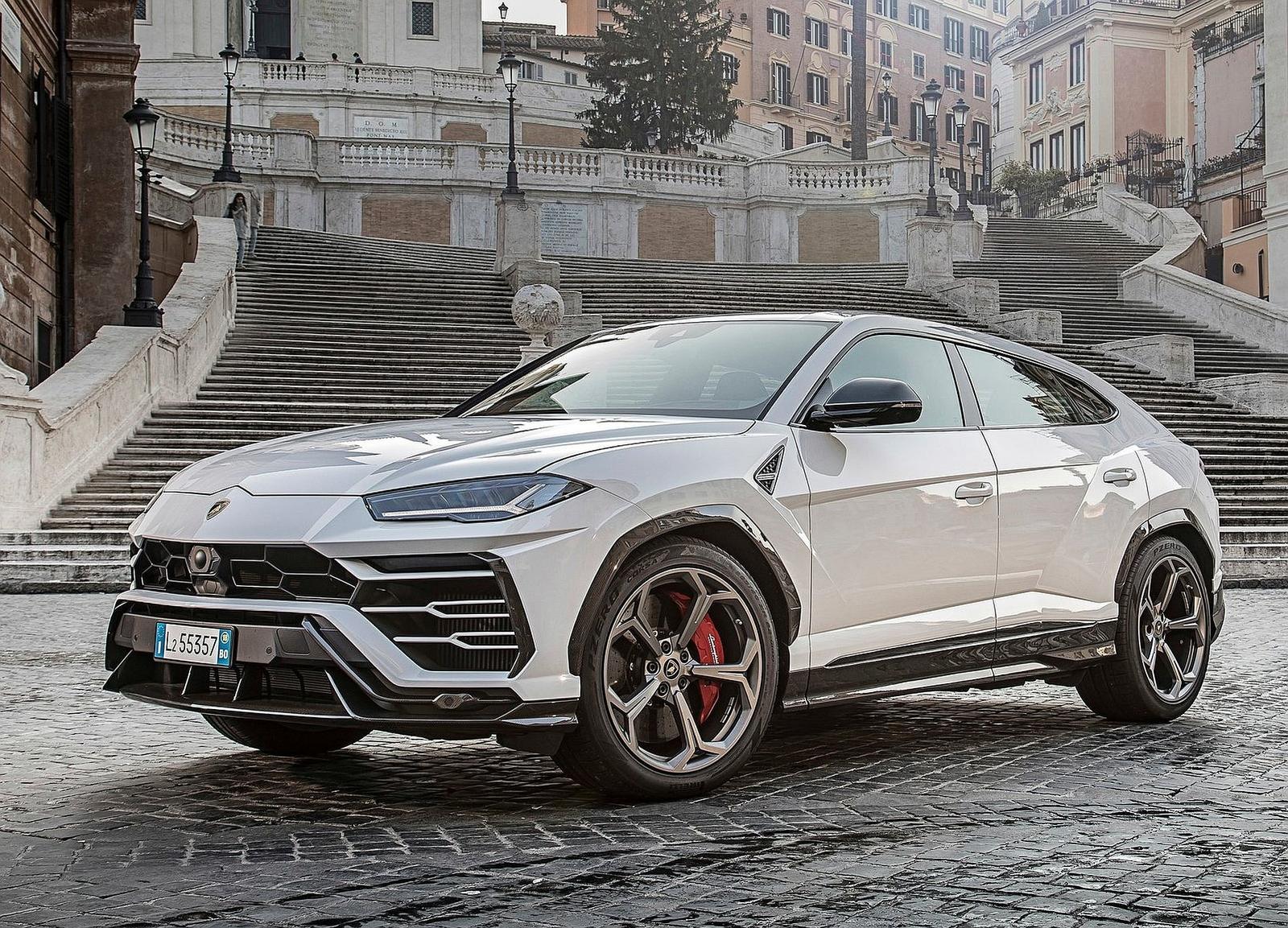 Lamborghini-Urus-2019-1600-03