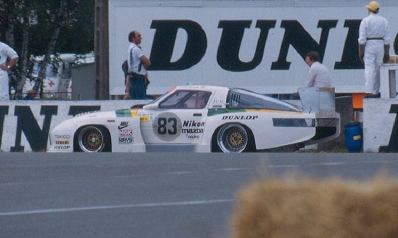 Mazda-254i-RX7-SA22-No83