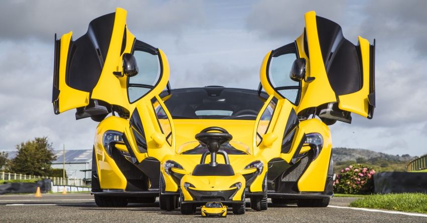 McLaren-P1-toys-collection-1-e1509952069271-850×444