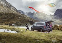 Renovada Mercedes Classe V chega em maio