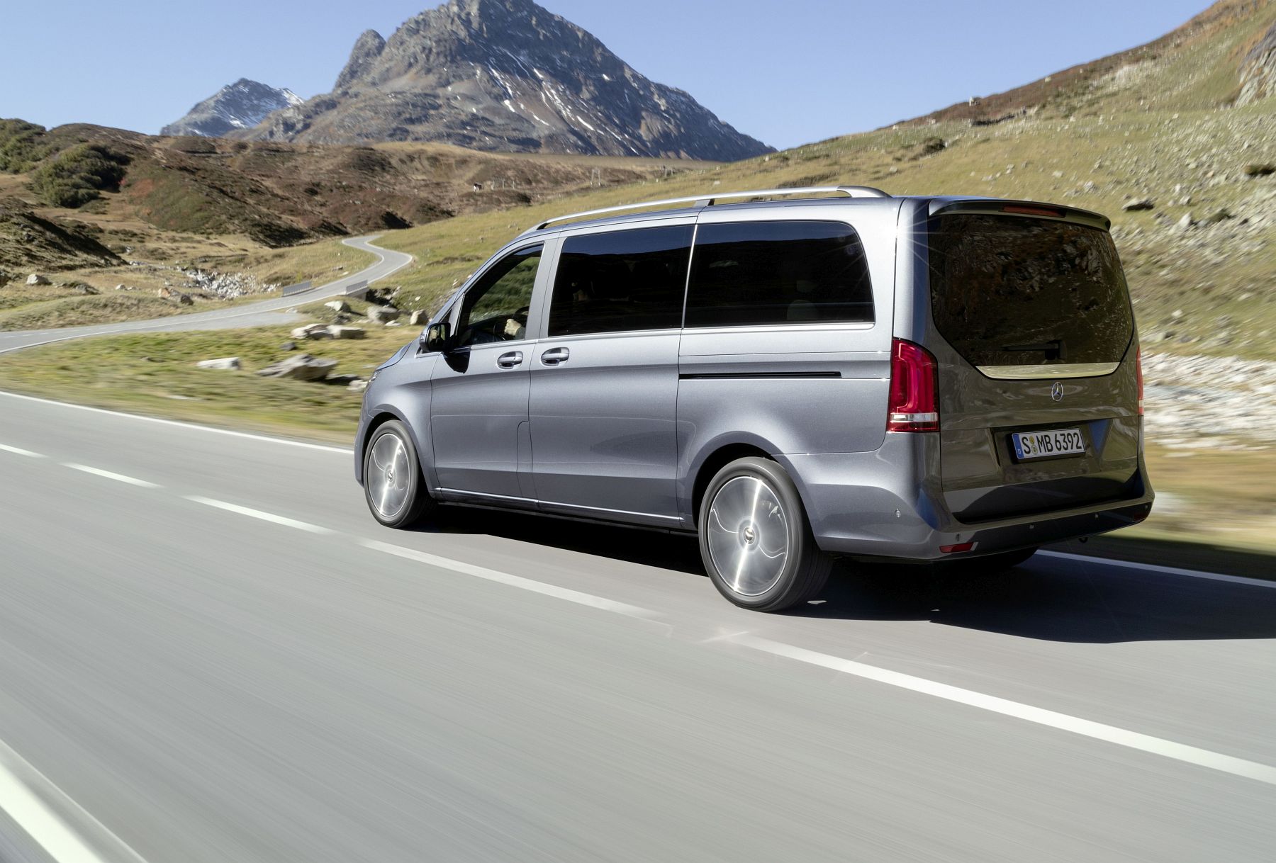 Die neue Mercedes-Benz V-Klasse

The new Mercedes-Benz V-Class