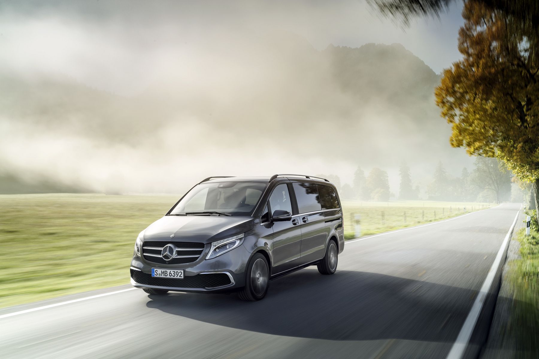 Die neue Mercedes-Benz V-Klasse

The new Mercedes-Benz V-Class