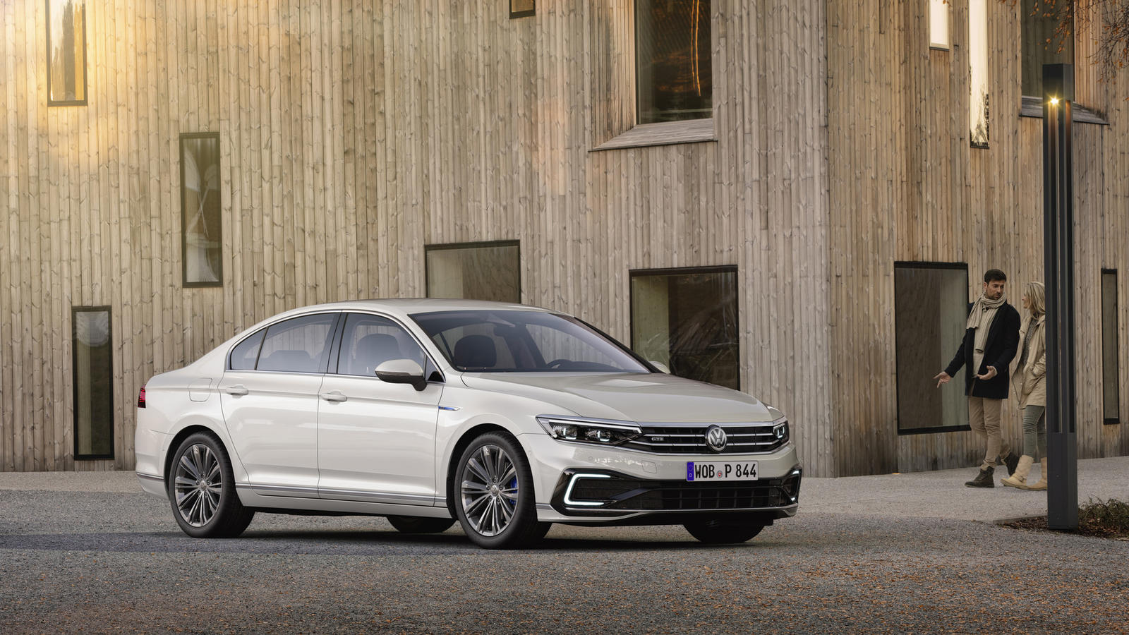 The new Volkswagen Passat GTE