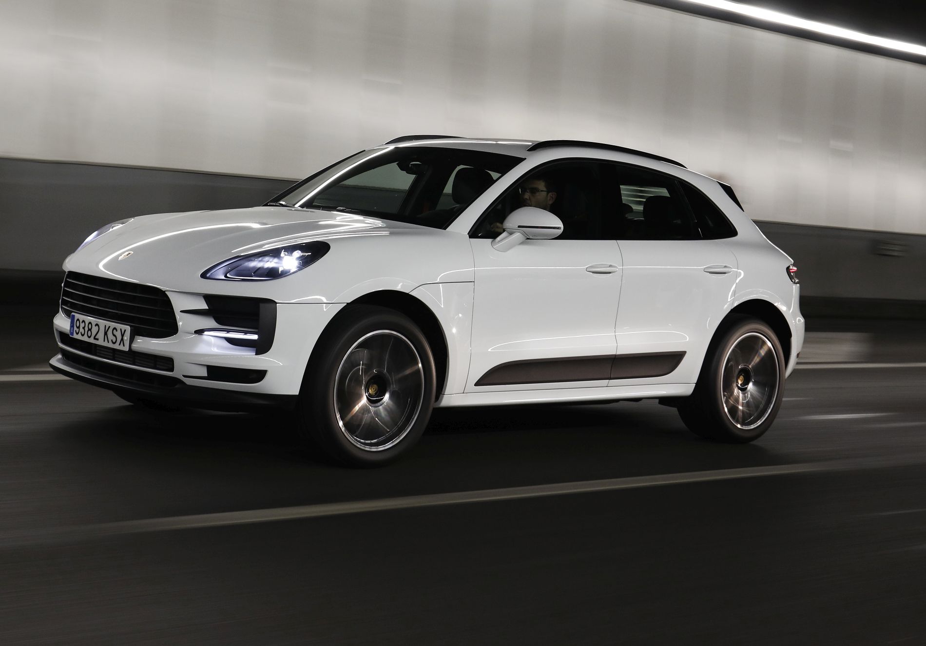 Porsche Macan Spirit 2019 (52)