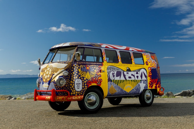 VW LIght Bus_H__9572