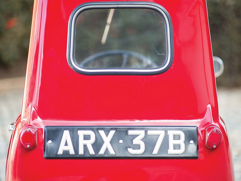 size-matters-the-peel-p50-is-still-the-ultimate-microcar-1476934523495