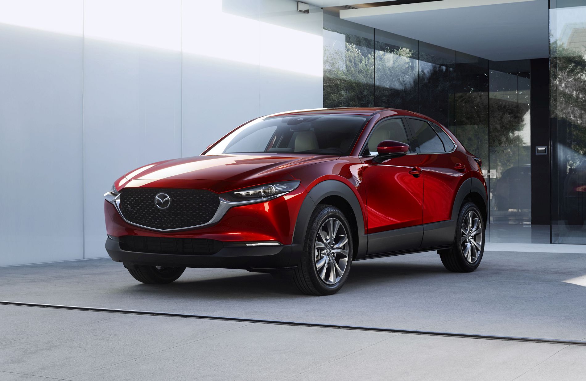 01 Mazda CX-30