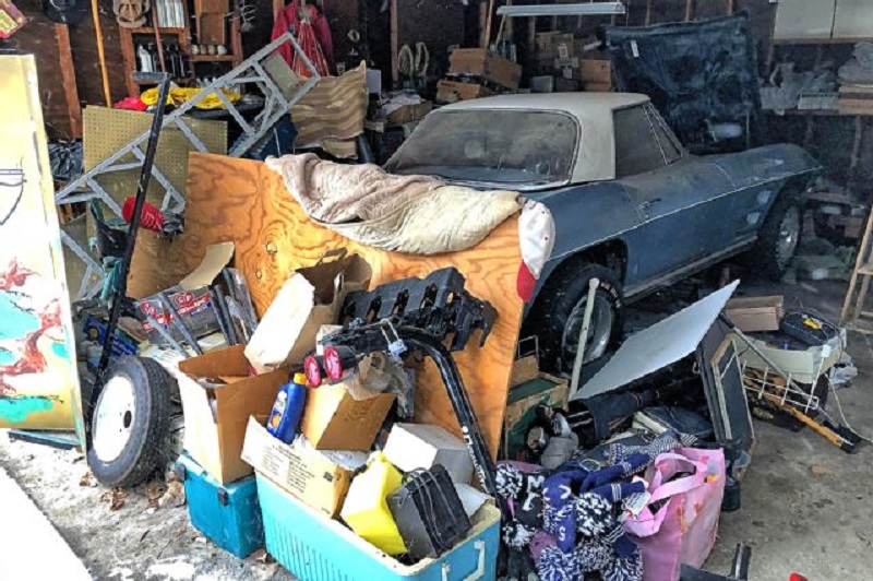 02-1964-corvette-convertible-rare-finds