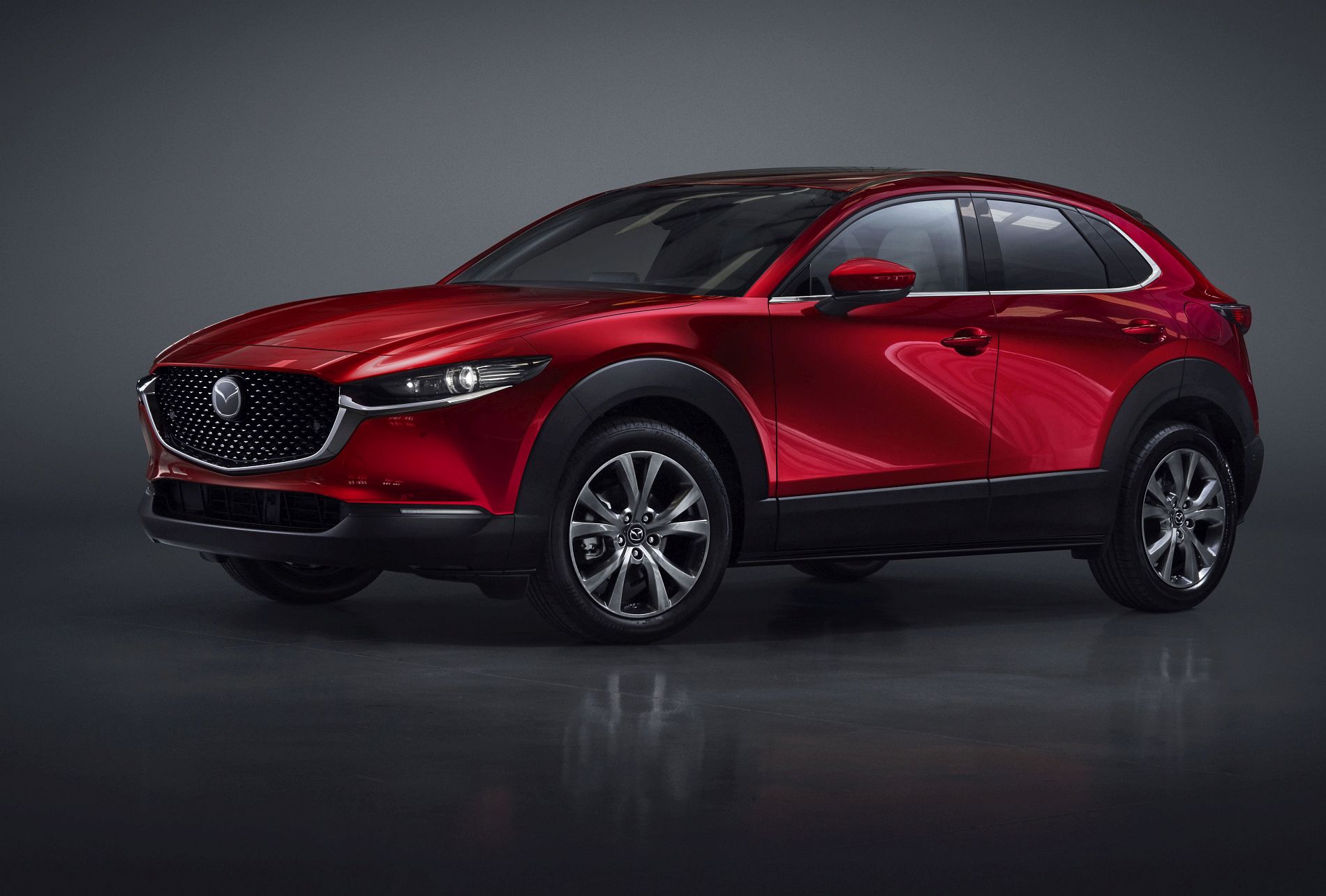 12 Mazda CX-30