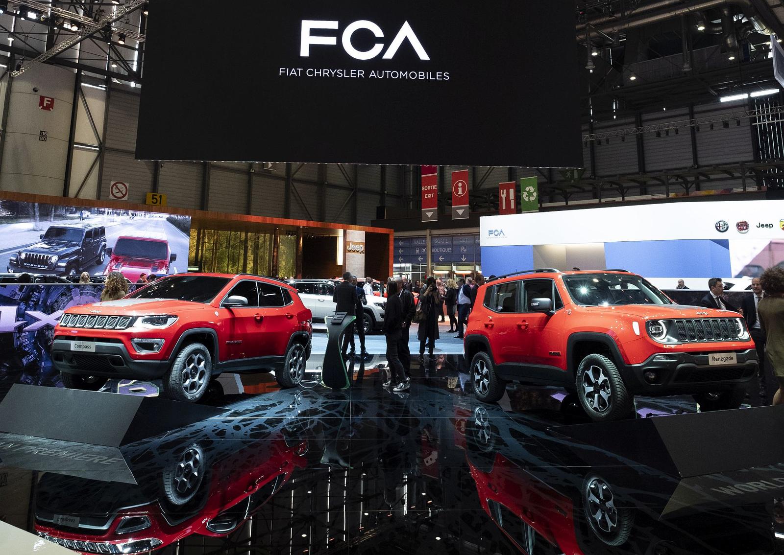 190305_Jeep_stand_04b