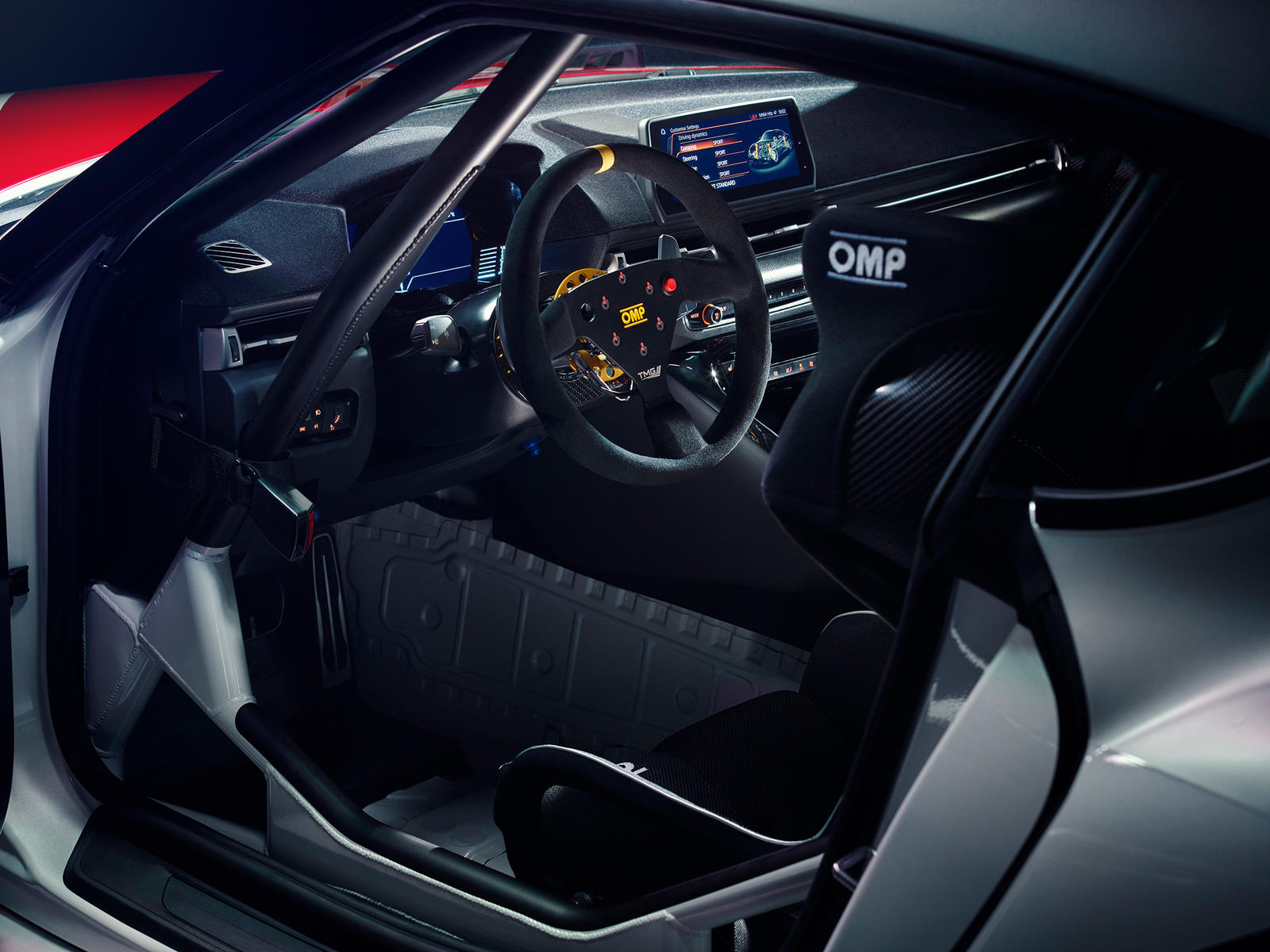 2019_GR-Supra-GT4-Concept_Interior