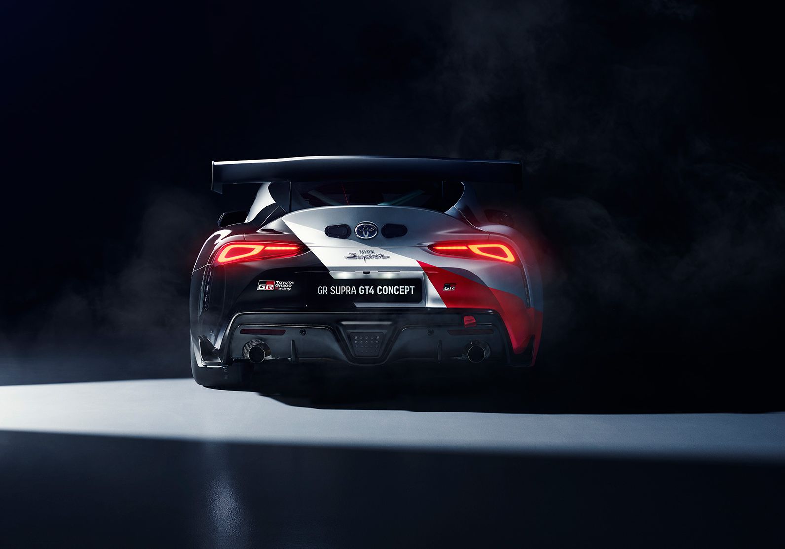 2019_GR-Supra-GT4-Concept_Rear
