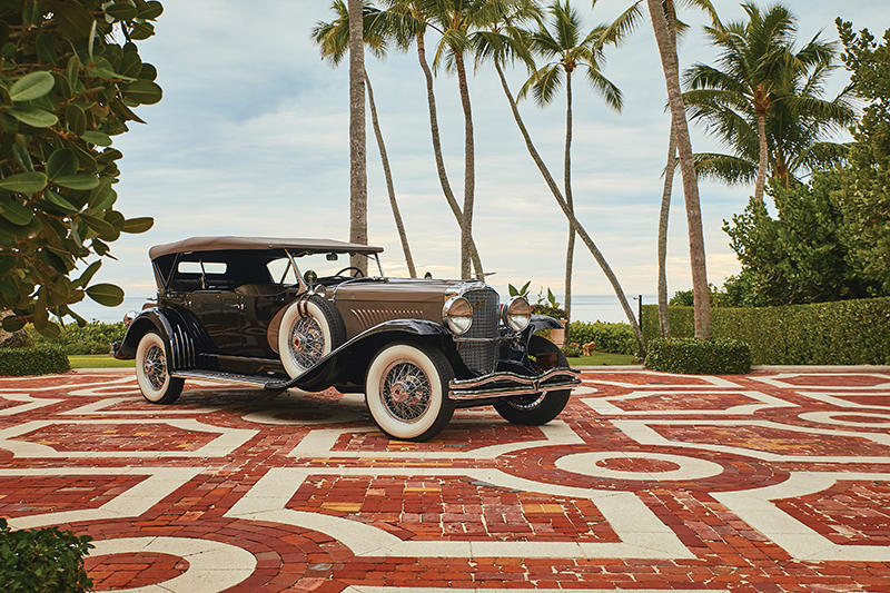 3-1930-Duesenberg-Model-J–Sweep-Panel–Dual-Cowl-Phaeton-by-LeBaron