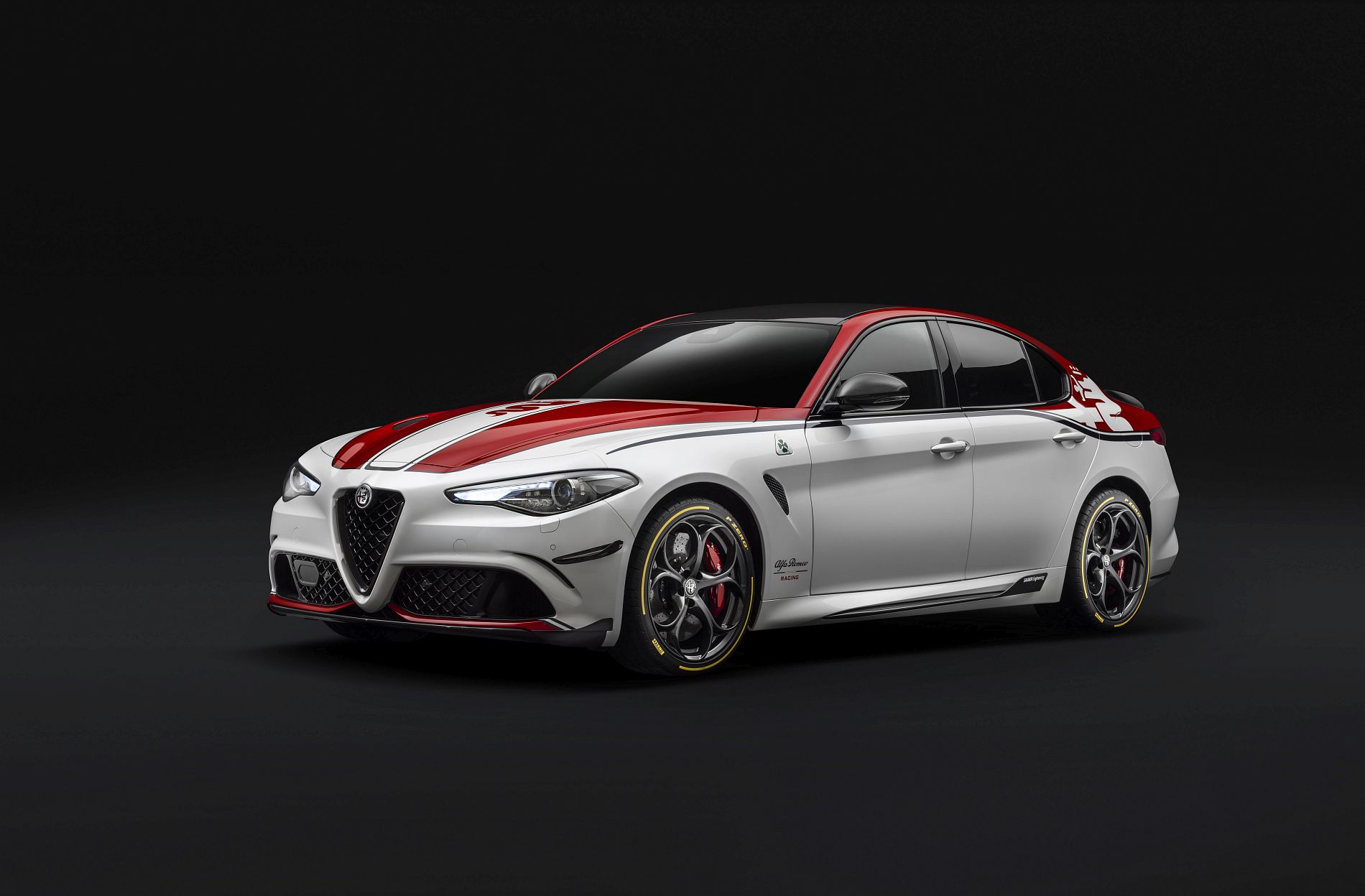 Alfa Romeo Giulia Edition (8)