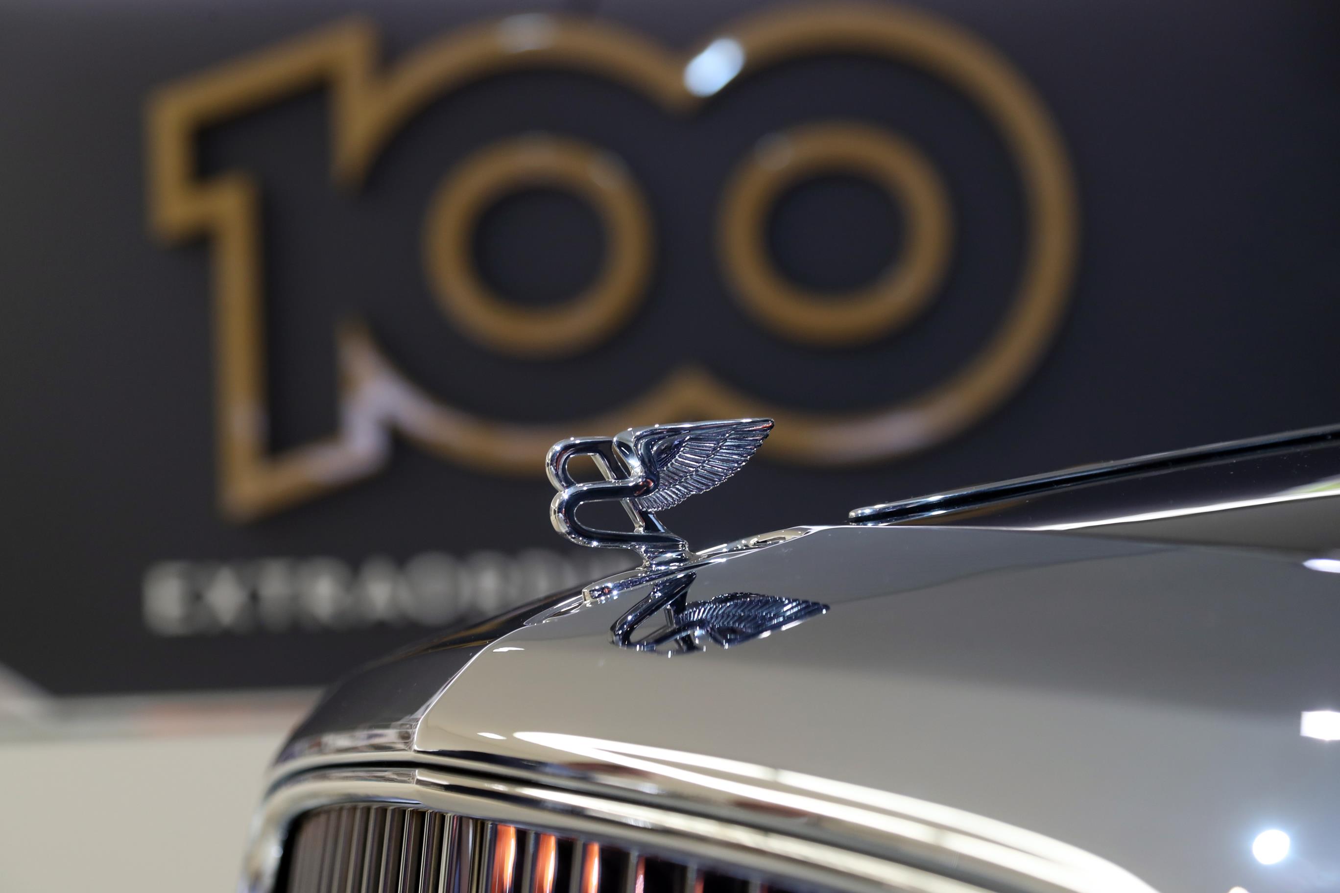 Bentley (1)