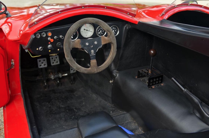 Bizzarrini-128P-Barchetta-Interior