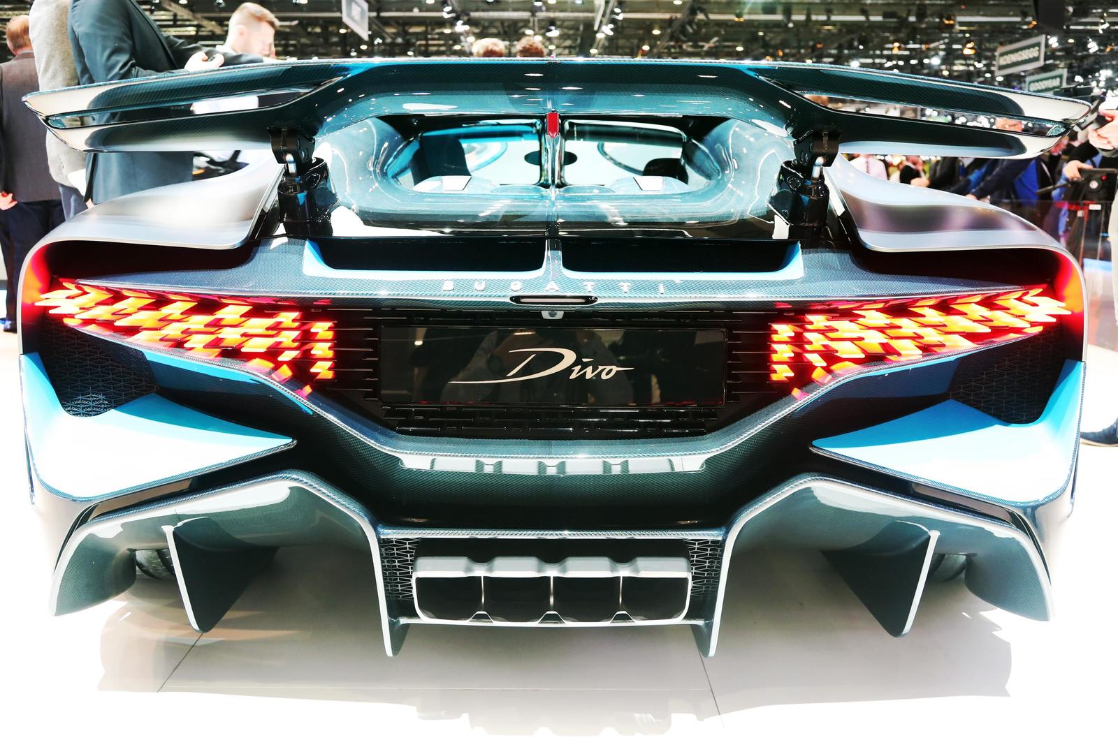 Bugatti Divo (2)