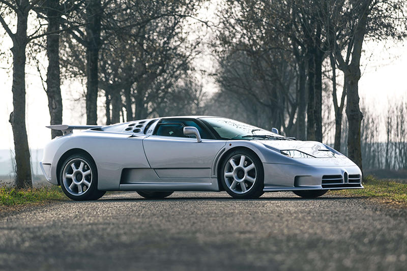 Bugatti_EB110SS_16