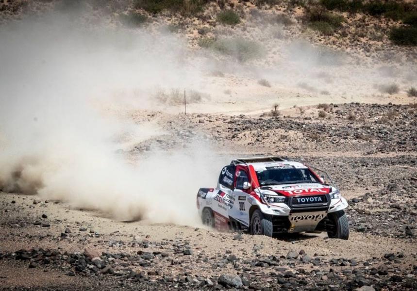 Fernando Alonso Toyota Dakar (1)