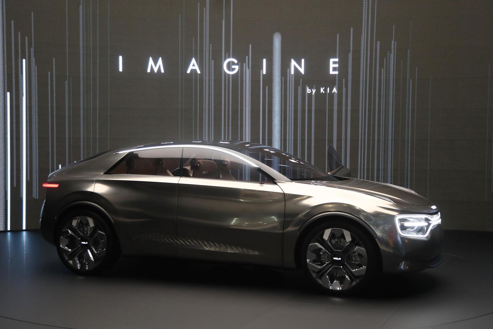 Kia Imagine (2)