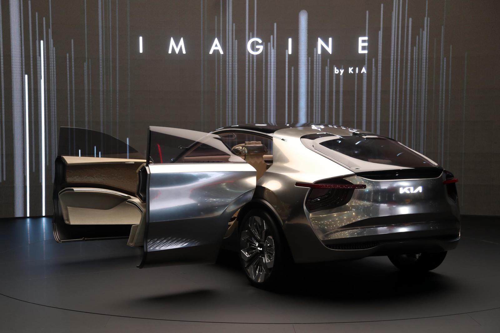 Kia Imagine (4)
