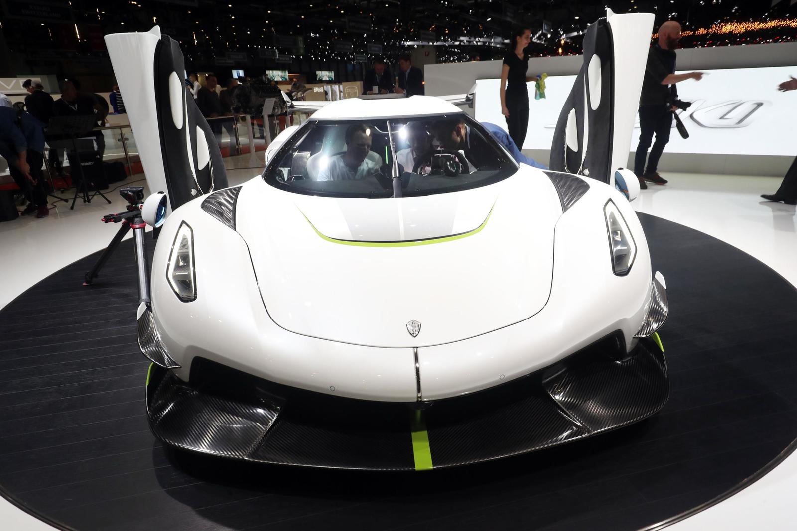 Koenigsegg jesko (3)