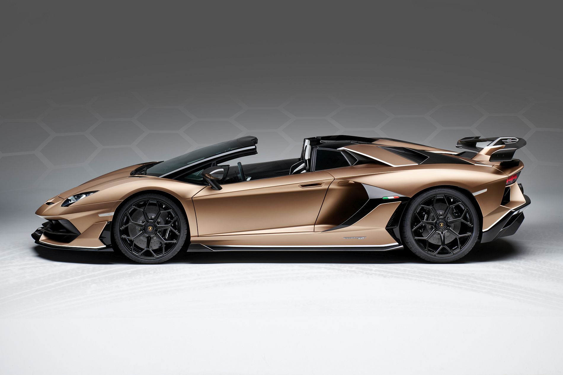 Lamborghini Aventador SVJ Roadster 19 (20)