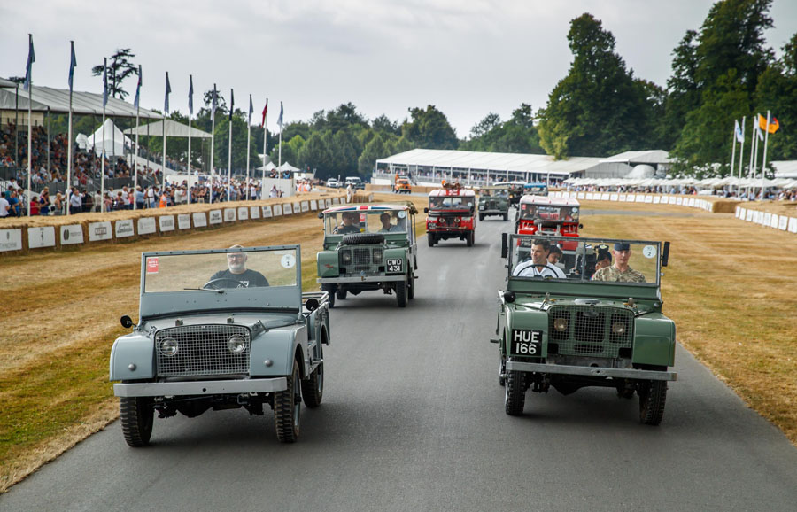 LandRoverParade0021