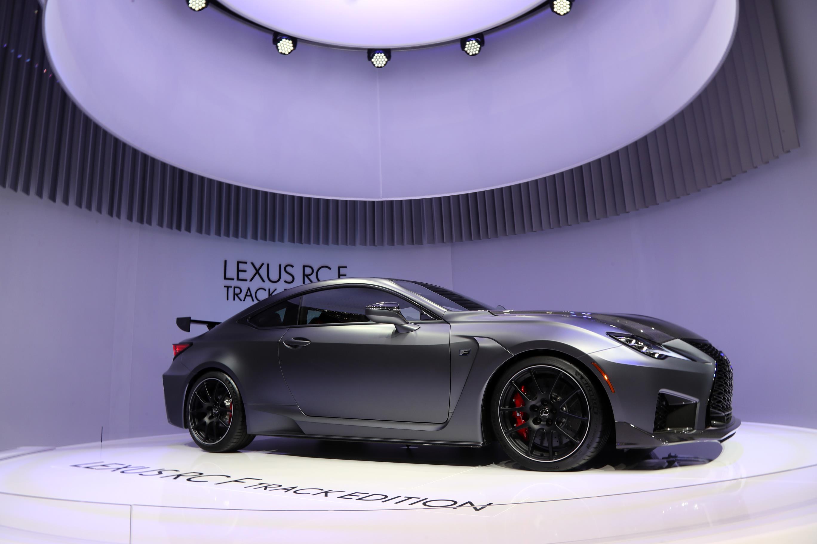 Lexus RC F (3)