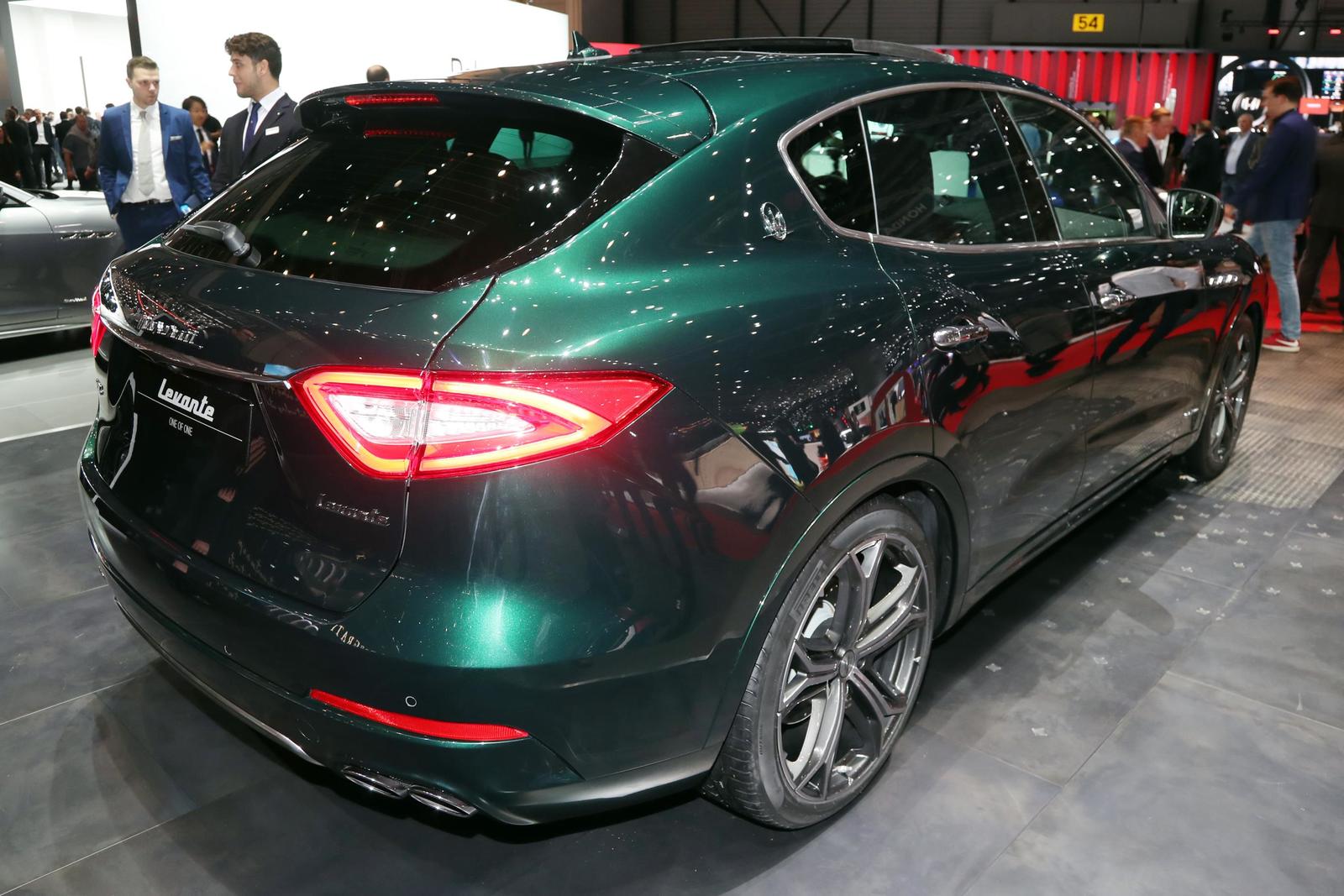 Maserati Levante (2)