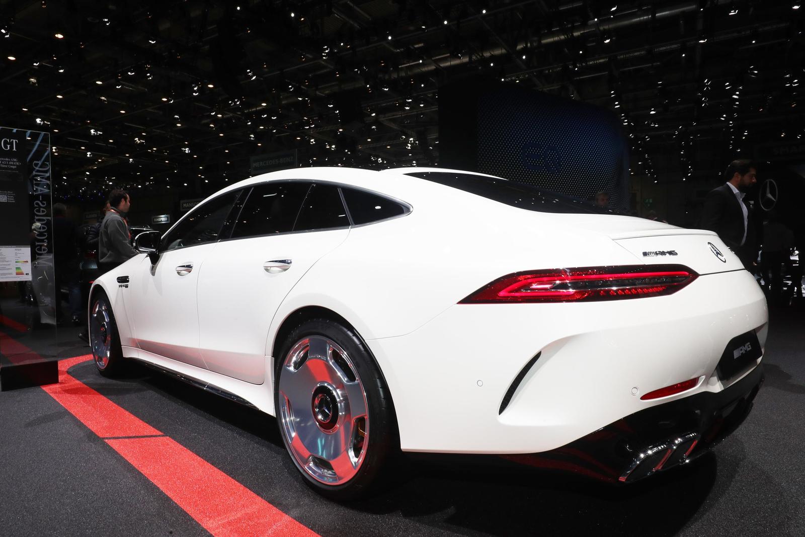 Mercedes-AMG GT 63 (3)