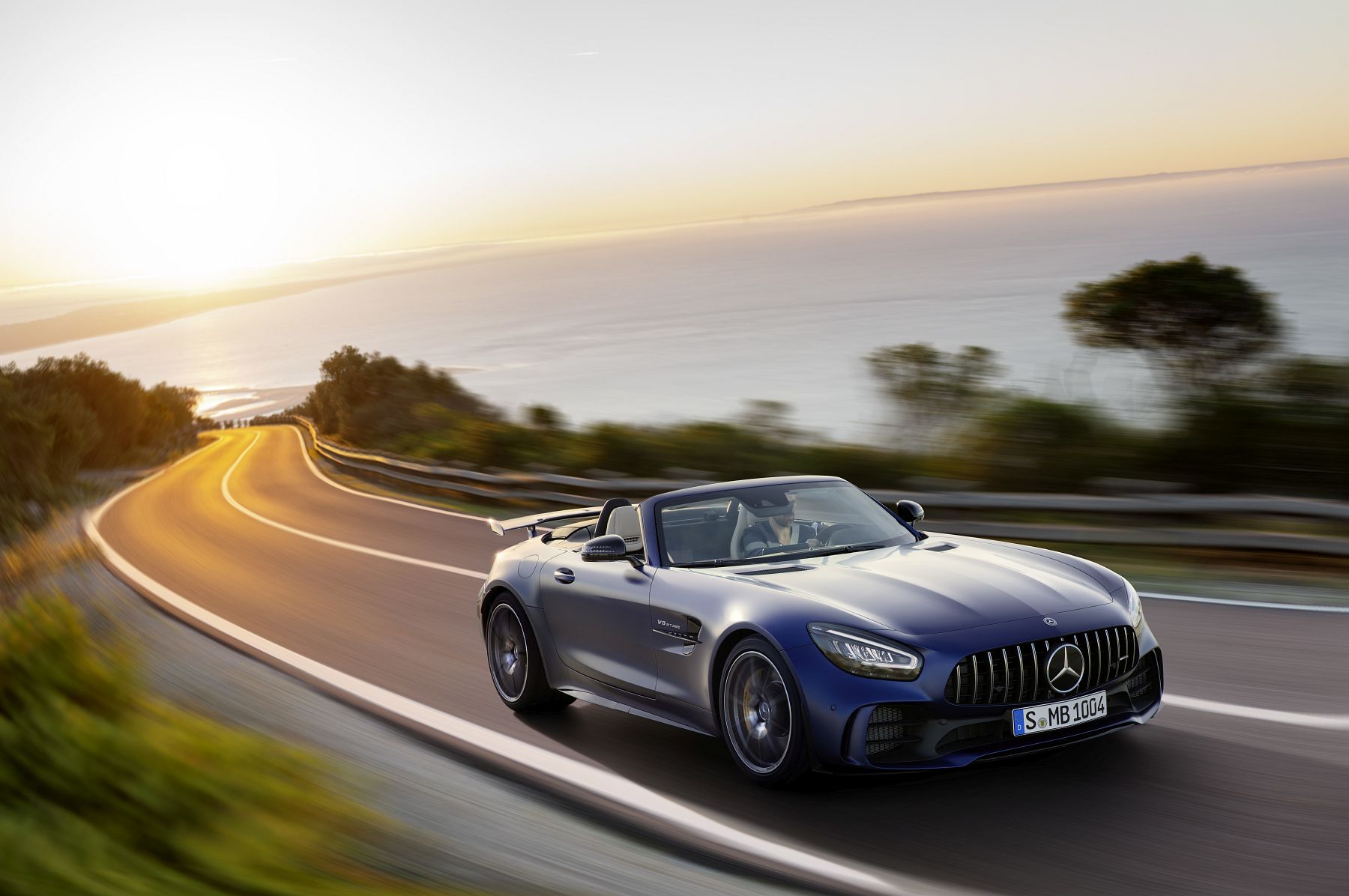 Mercedes-AMG GT R Roadster (2019)

Mercedes-AMG GT R Roadster (2019)
