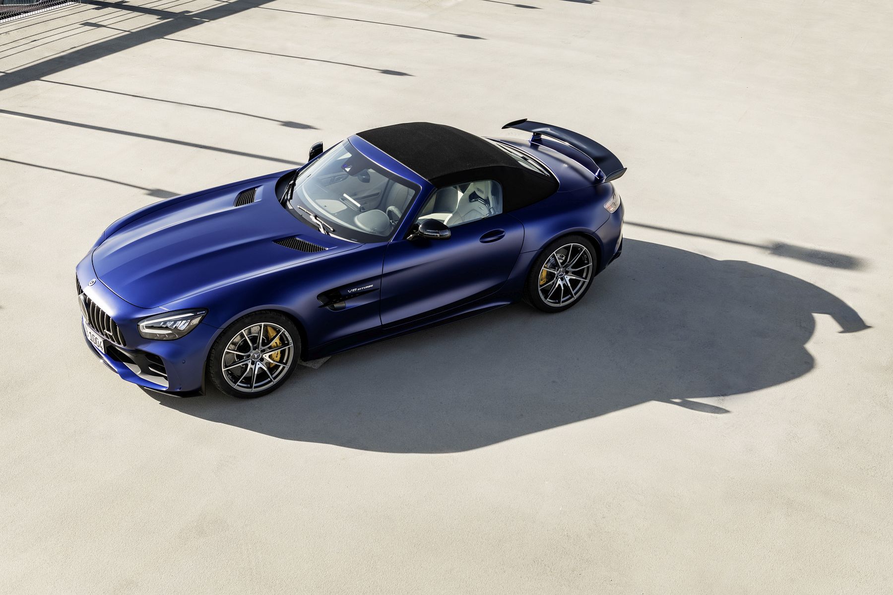 Mercedes-AMG GT R Roadster (2019)

Mercedes-AMG GT R Roadster (2019)