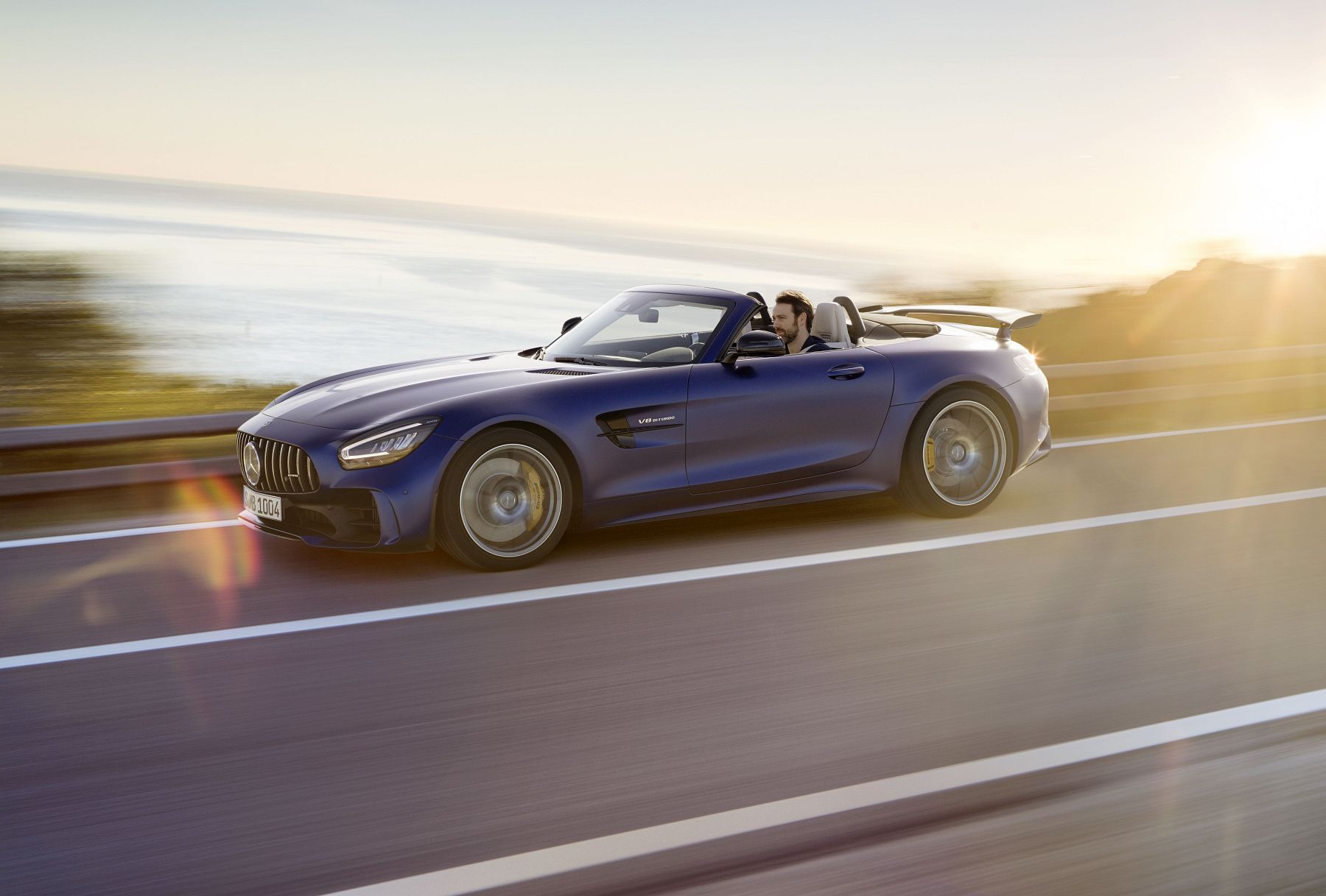 Mercedes-AMG GT R Roadster (2019)

Mercedes-AMG GT R Roadster (2019)