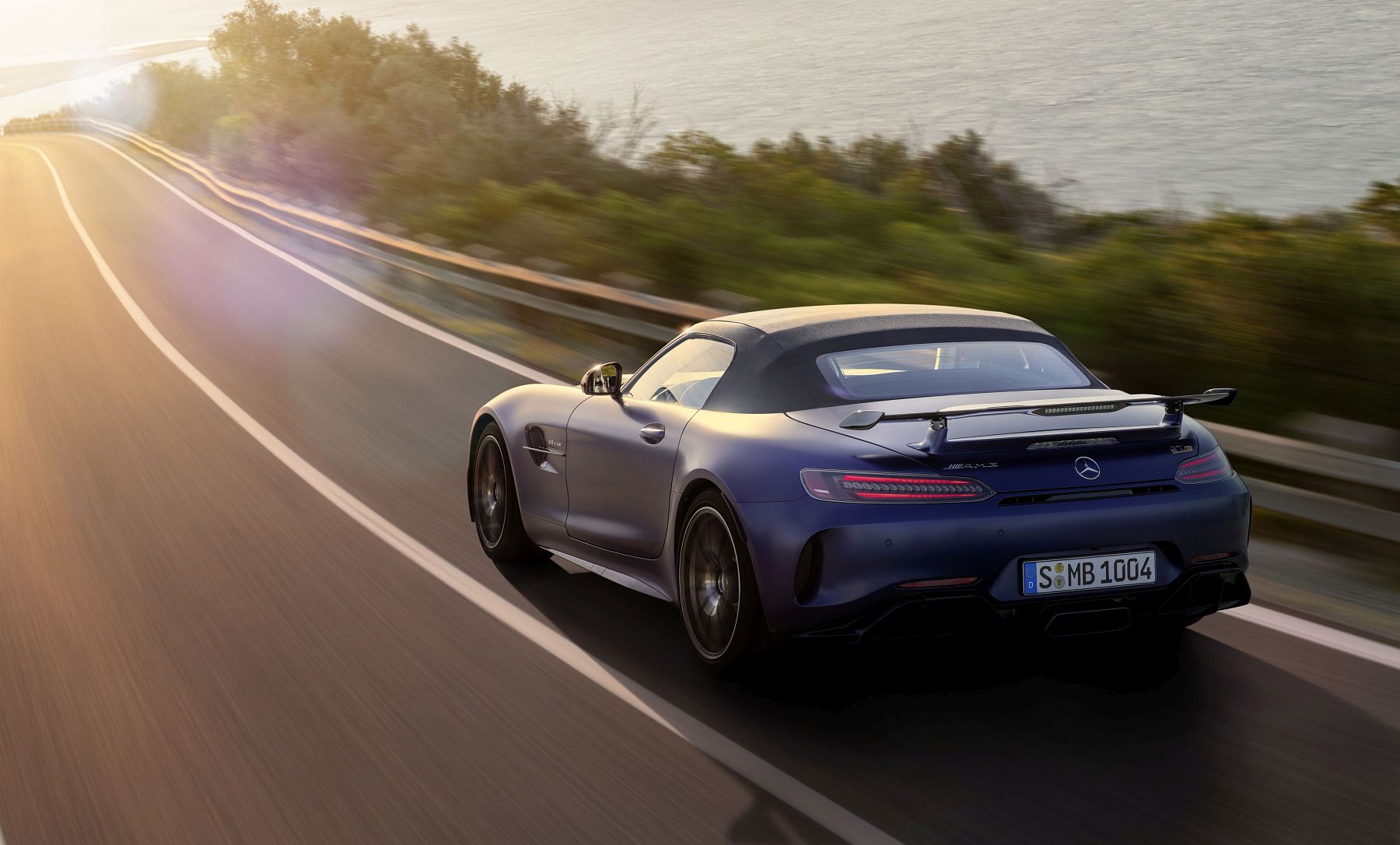Mercedes-AMG GT R Roadster (2019)

Mercedes-AMG GT R Roadster (2019)