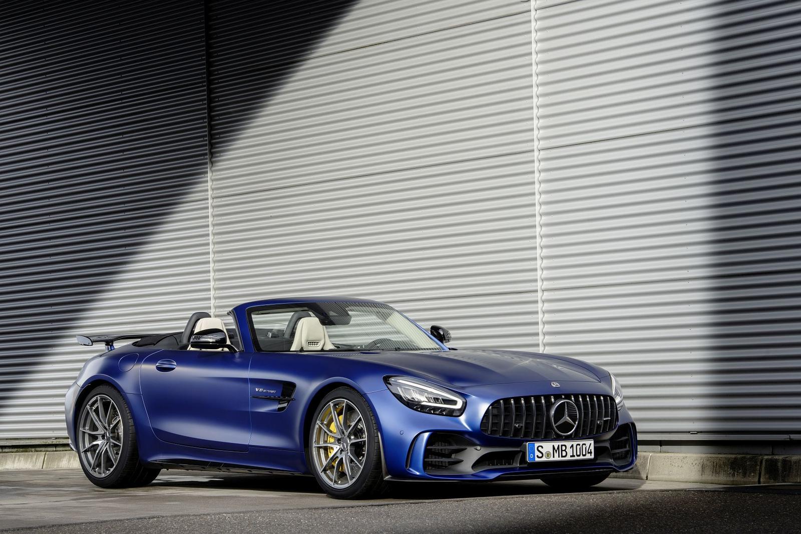 Mercedes-AMG GT R Roadster (2019)

Mercedes-AMG GT R Roadster (2019)