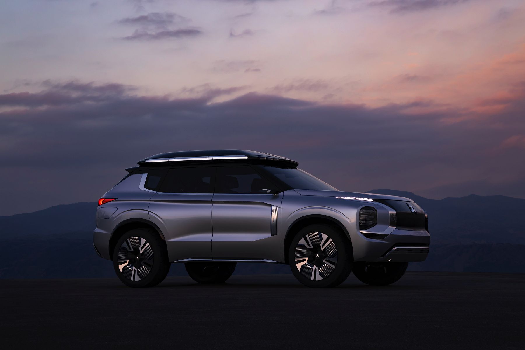 Mitsubishi Engelberg tourer-img-05 (19)