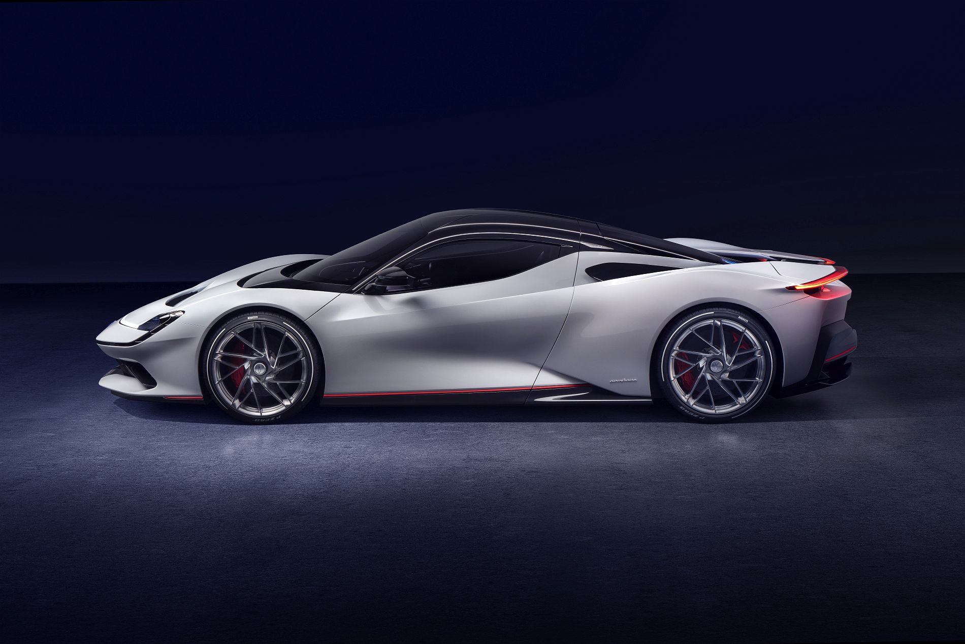 Pininfarina Battista 2019 (13)