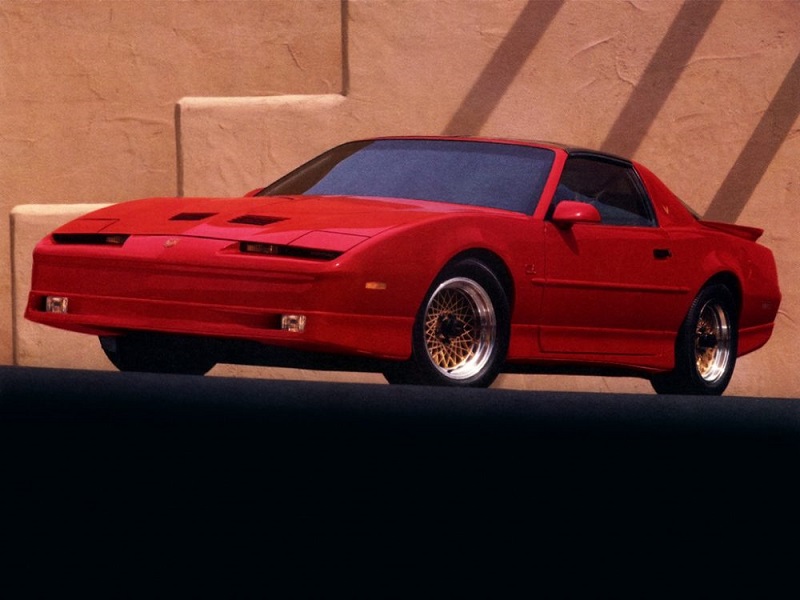 Pontiac-Trans-Am-GTA