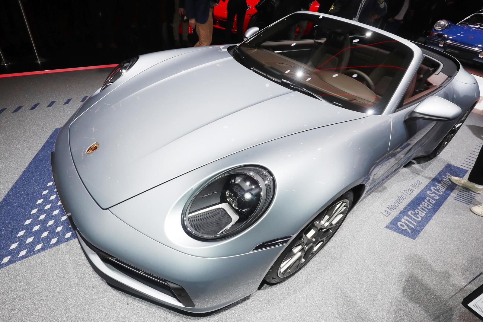 Porsche 911 (1)