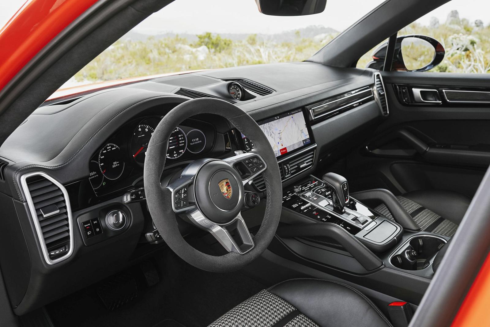 Porsche Cayenne Coupe 2019 (5)