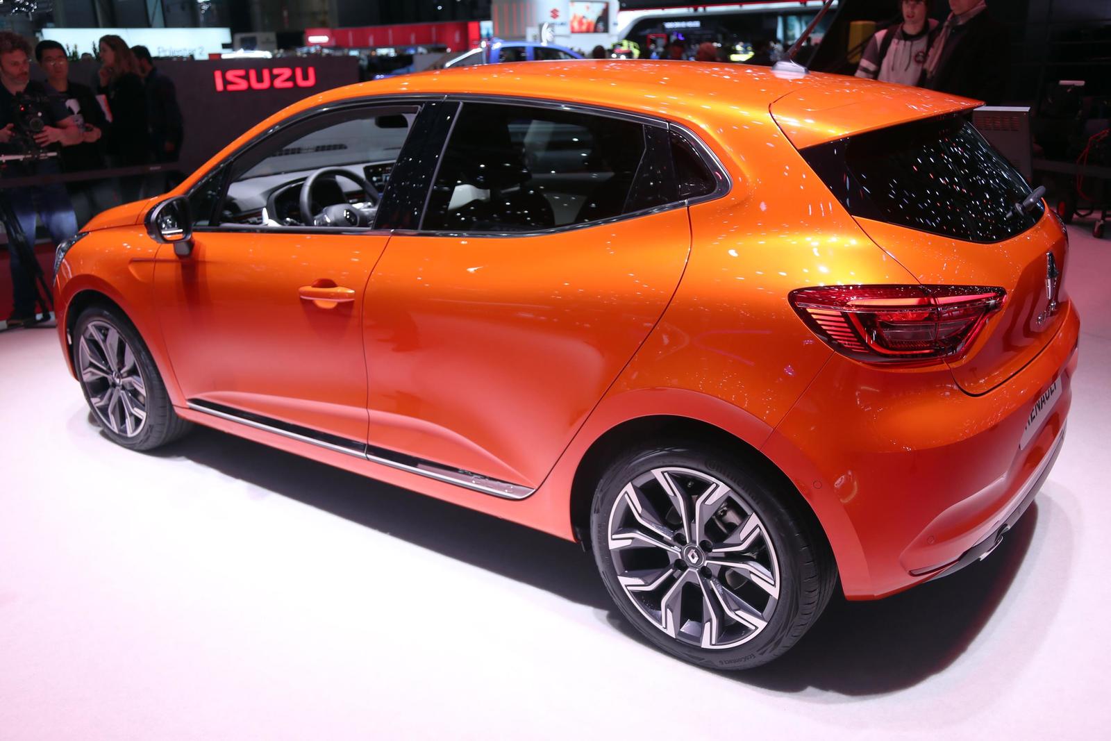Renault Clio (3)