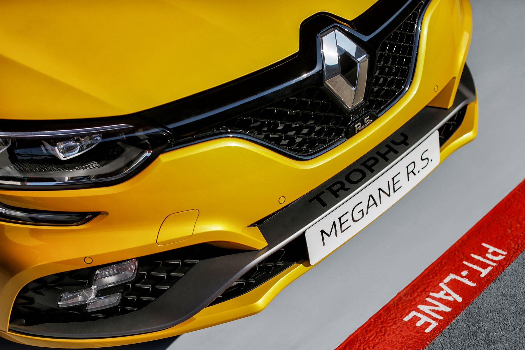 2018 – Nouvelle Renault MÉGANE R.S. TROPHY