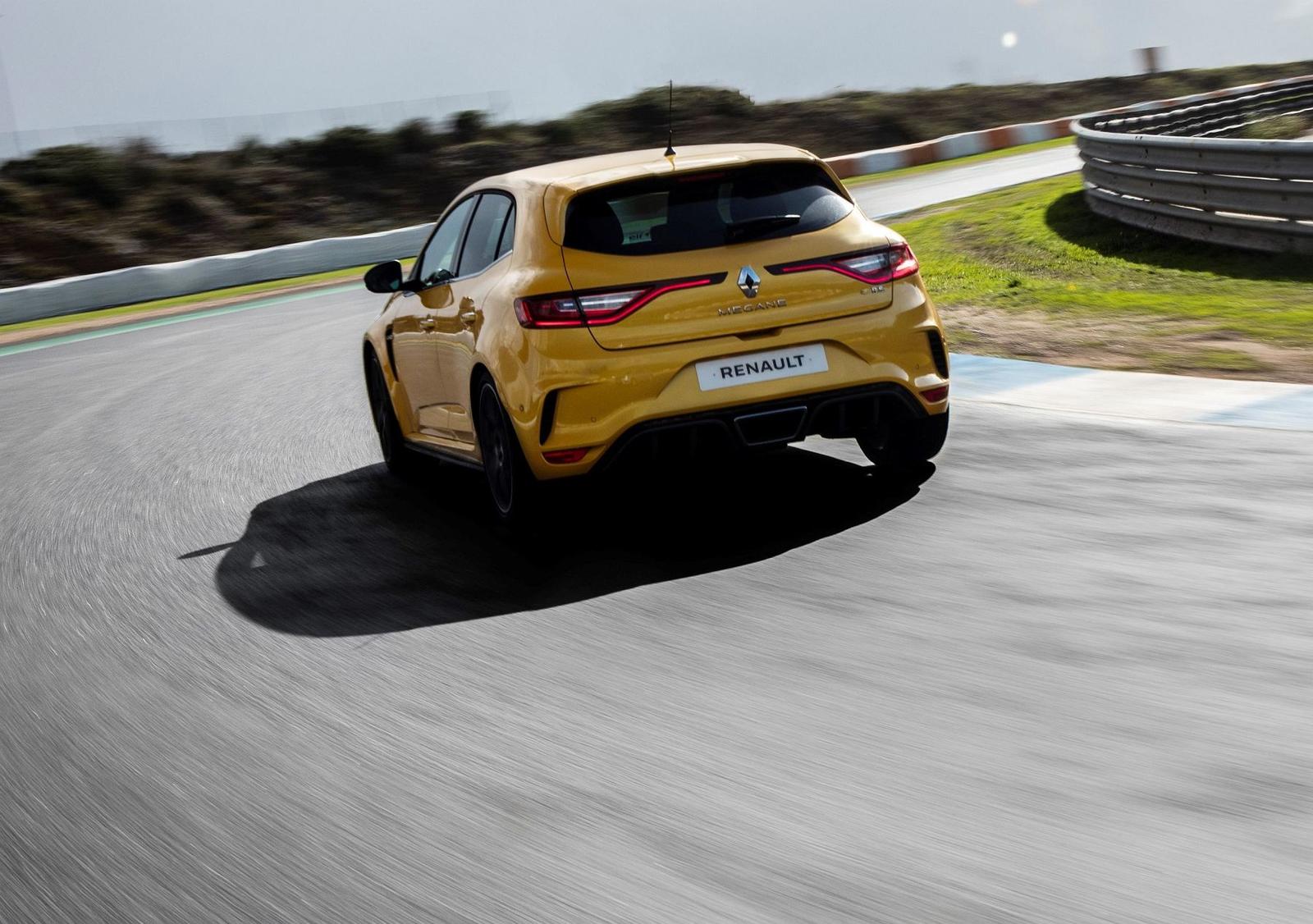 2018 – Essais presse Renault MEGANE IV R.S. TROPHY au Portugal