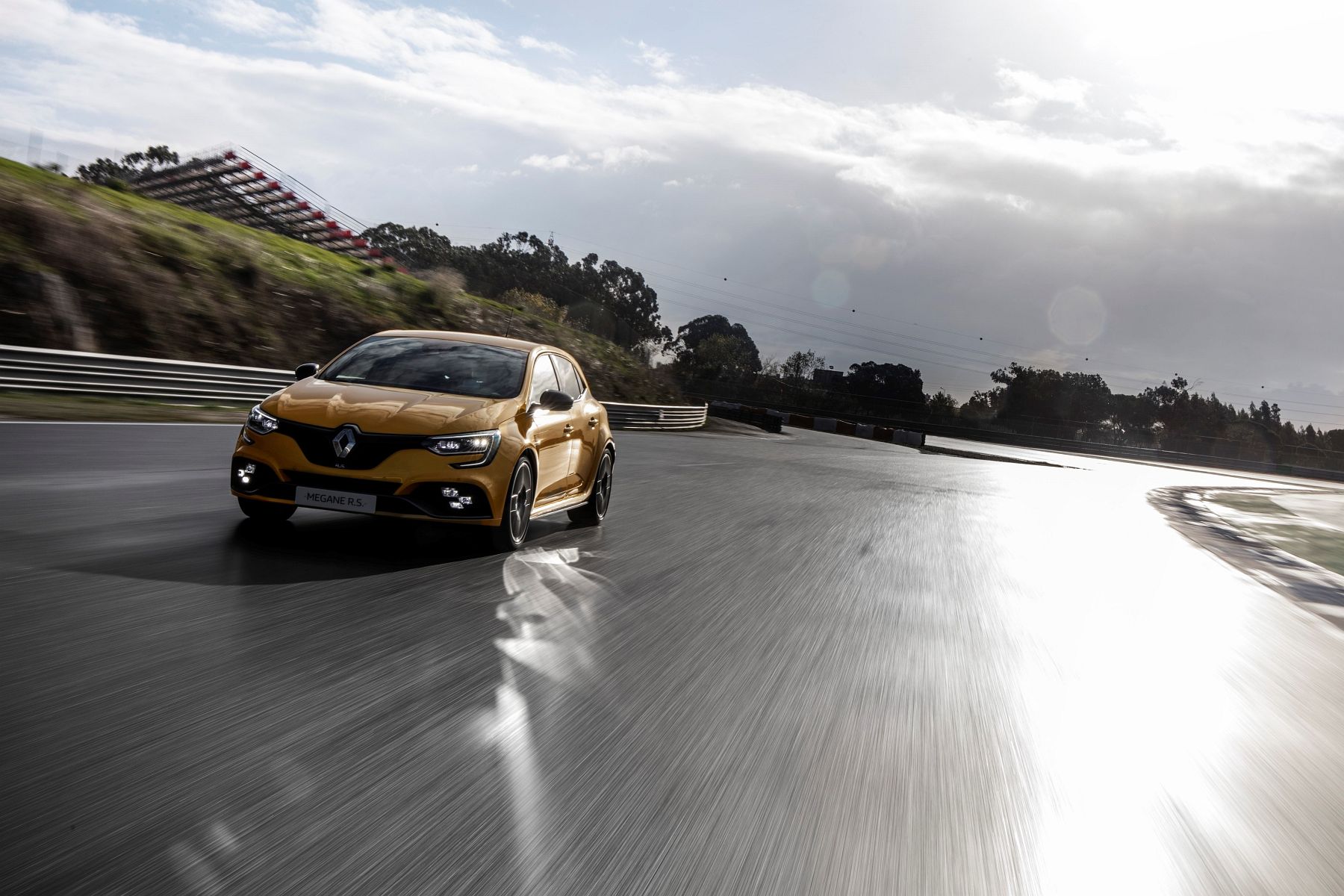 2018 – Essais presse Renault MEGANE IV R.S. TROPHY au Portugal