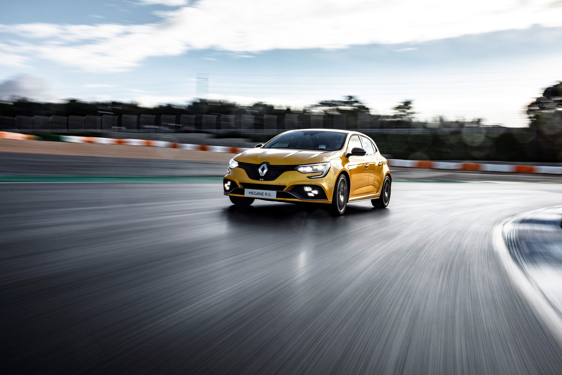 2018 – Essais presse Renault MEGANE IV R.S. TROPHY au Portugal