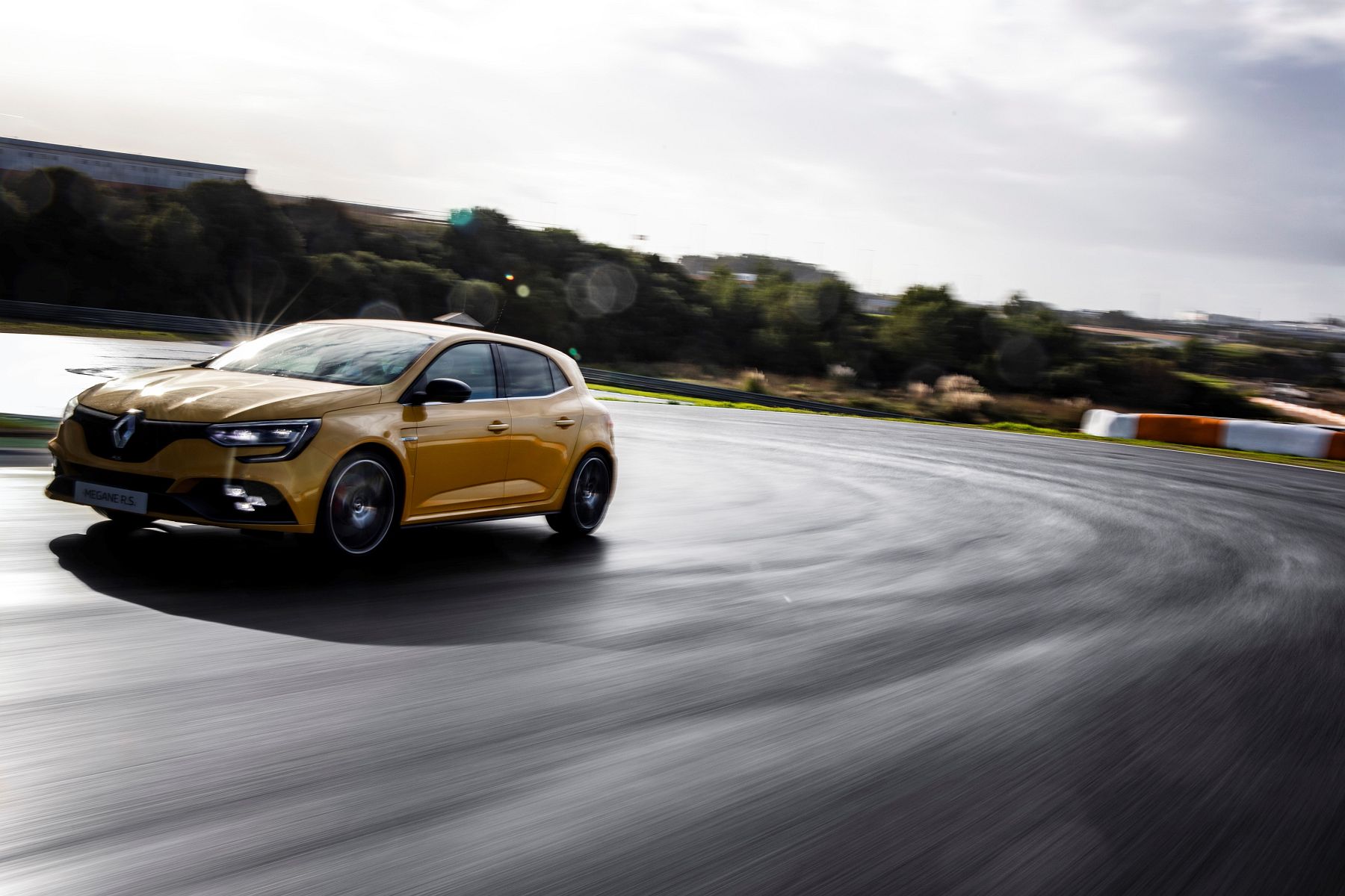 2018 – Essais presse Renault MEGANE IV R.S. TROPHY au Portugal