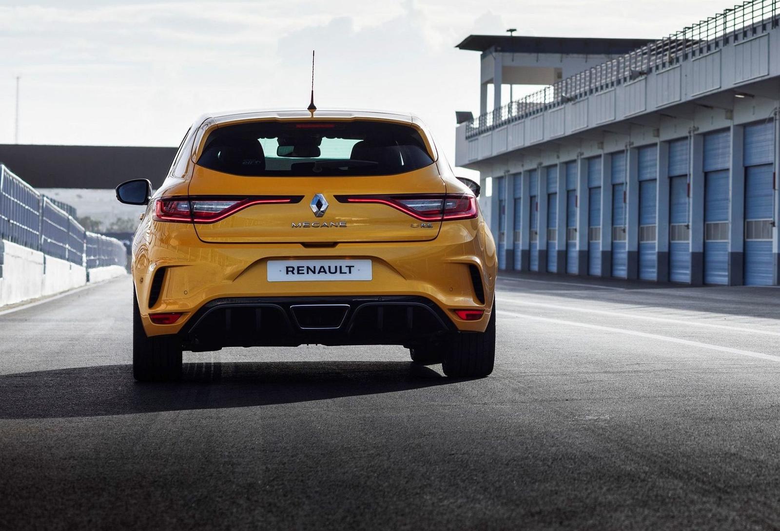 2018 – Essais presse Renault MEGANE IV R.S. TROPHY au Portugal